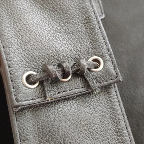 Harley-Davidson Black Leather Stock Riding Chaps - Picture 8 of 10